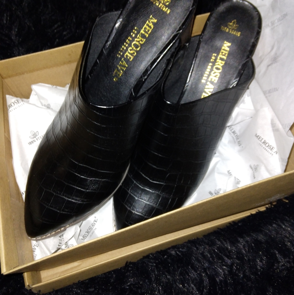 Melrose Ave Mules/Clogs , brand new , never worn , with original box
